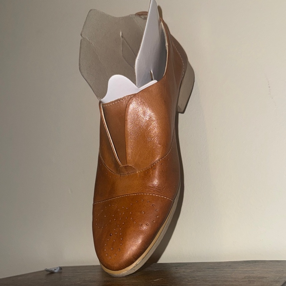 Tan Leather Dress Shoes